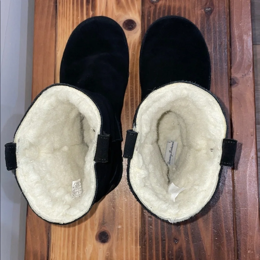 Tommy Bahama Fur Lined Boots Black Suede Size 8 Warm Winter Snow Boots